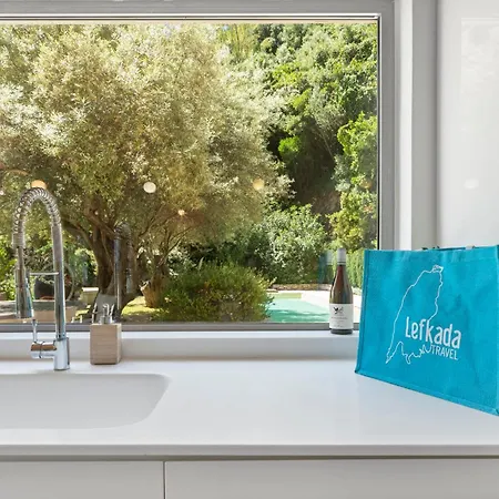 Trianda A True Gem Just 27 Steps From The Beach! * Szívota