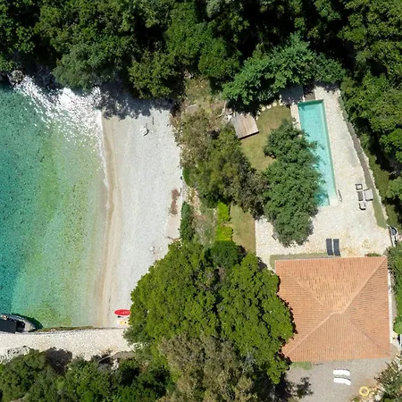 Trianda A True Gem Just 27 Steps From The Beach! * Szívota