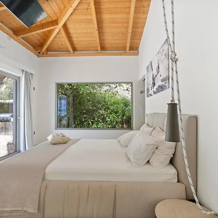 Trianda A True Gem Just 27 Steps From The Beach!