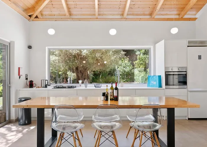 Trianda A True Gem Just 27 Steps From The Beach! Βίλα Σύβοτα