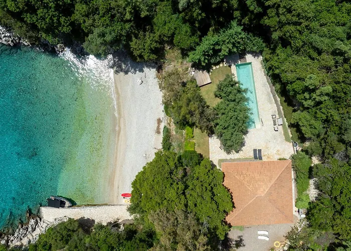 Trianda A True Gem Just 27 Steps From The Beach! * Σύβοτα