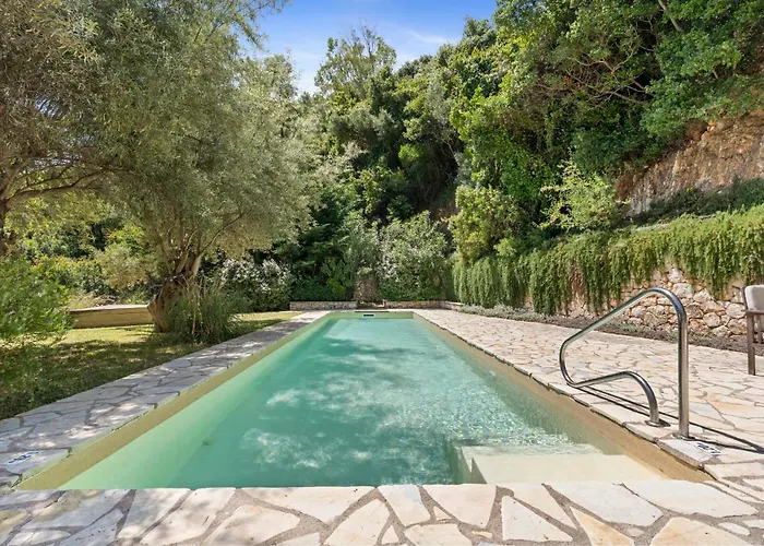 Trianda A True Gem Just 27 Steps From The Beach! *